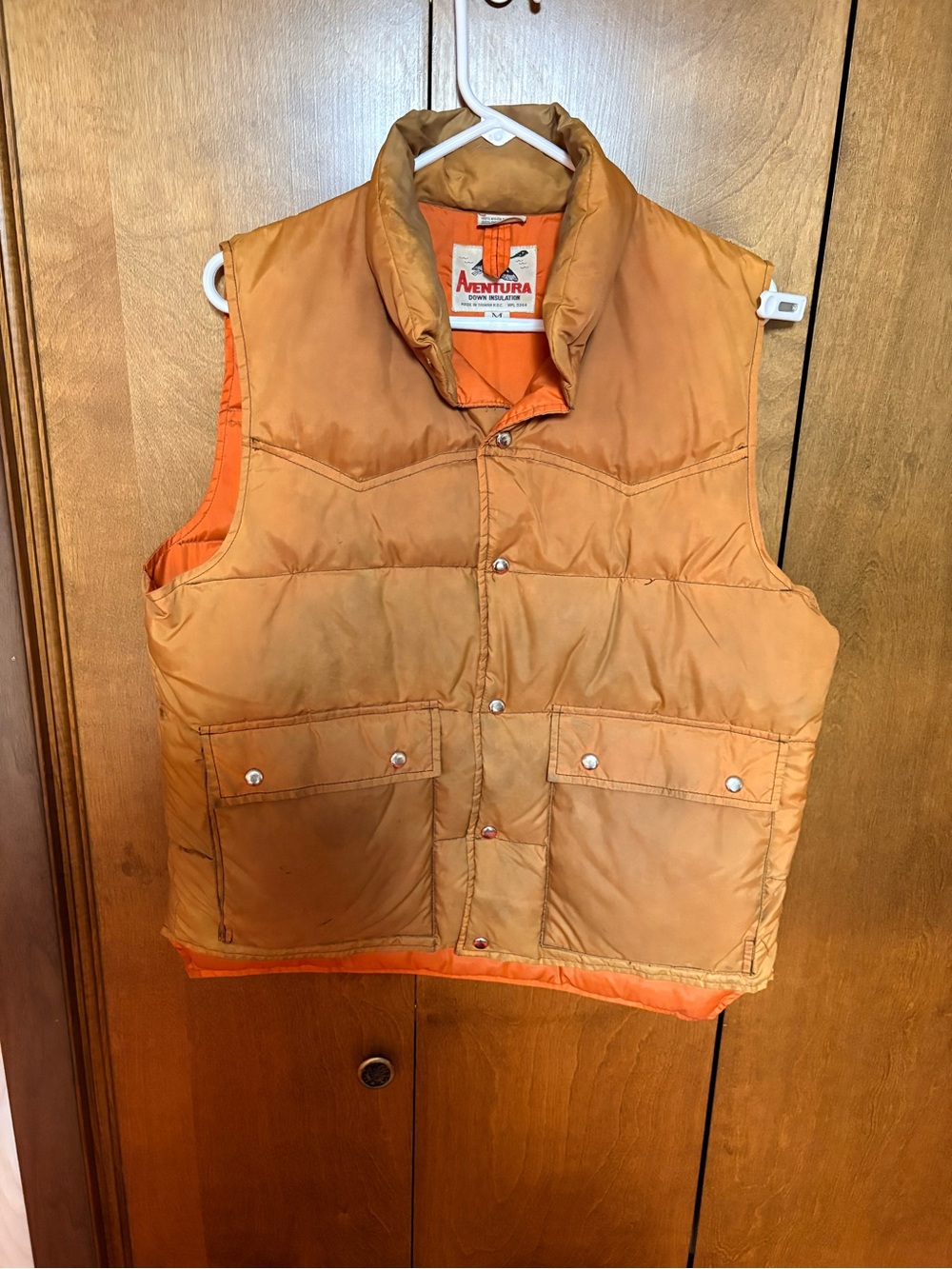 1970’s to early 80’s Aventura Orange Quilted Puffer Vest with Snap Pockets